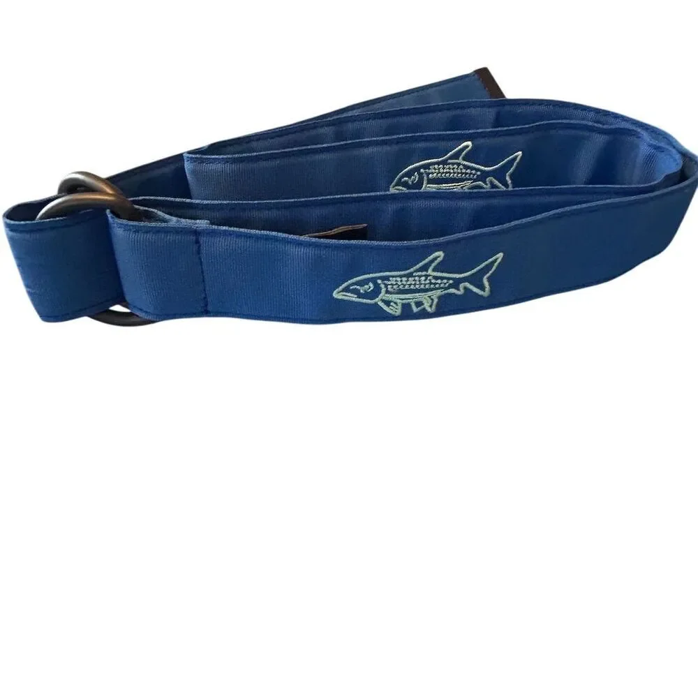 Vineyard Vines Men's Blue Fish Printed D-Ring Belt Size L 48‎ inches long